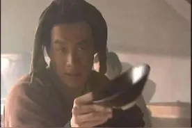 景阳冈武松打虎图片