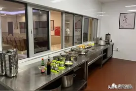 消防队伙食怎么样?一起来探秘贵阳消防获得了三星食堂的消防队吧~图片