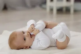 宝宝为什么总爱放屁？可能有你不知道的原因！图片