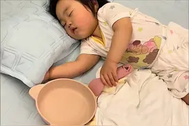 万万没想到！女儿的阿贝贝竟是一个砂锅，网友们的分享更是离谱图片