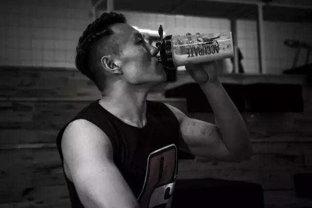 健身新手到底该不该吃运动补剂？