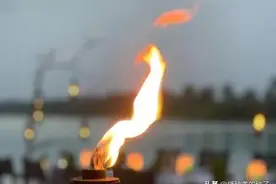 烧香拜佛，佛就保佑你了吗？图片