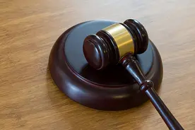 用180万经营贷款提前还了房贷， 借款人被银行起诉图片
