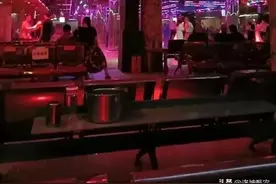 苏州舞厅里傲娇的舞女，内心充满自信还是暗藏自卑？图片