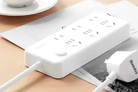 狭小空间里使用插座，这些产品就很适合图片