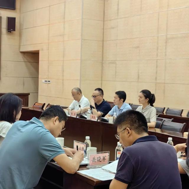 武汉东湖新技术开发区一行来馆考察