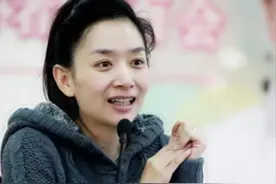 主持人王芳：嫁大15岁教授，31岁怀孕独自产检生娃，她过得幸福吗图片
