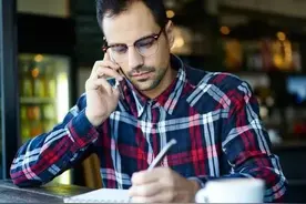 打电话时不用再找纸和笔，也能快速记下电话号码和事情，很实用图片