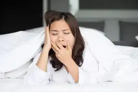 你是否也会早上起床时有口臭？图片