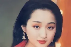 分手26年后，赖文峰出狱在乡下结婚隐居，而杨钰莹的选择令人心疼图片