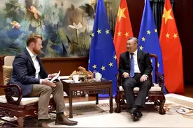 支持乌克兰1991年领土边界，傅聪大使表态后，接着又补充了一句话图片