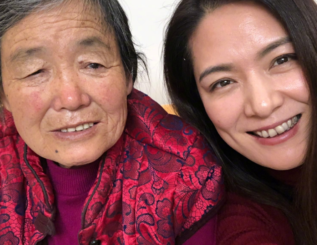 马艳丽和郎昆离婚16年后,两人的生活相差太大