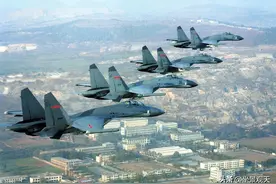 1992年中国订购的苏27回国，进入蒙古被警告：立即离境，不然开火图片