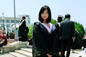 河南女学霸因佛祖托梦，毅然出家为尼，今年近32岁，仍不想还俗图片