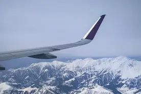 飞机为什么要避免飞越喜马拉雅山？看看这些数据，你就明白了图片