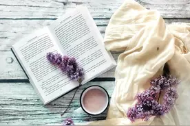 心理学：跟父母关系不好的人，会有“性格上的缺陷”图片