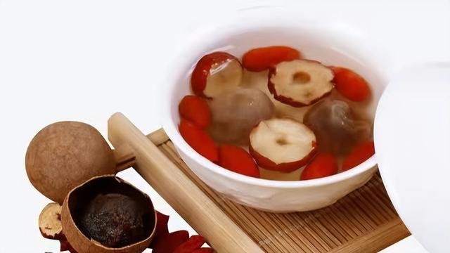 这3种“养生方式”正在摧毁您的健康,早知道早受益
