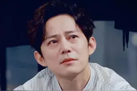 20年来守护着4兄妹，最后却一个都没留下，何炅老了，都结束了图片