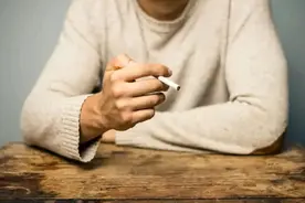 正常人一天最多可以抽多少支烟？医生：控制在“这个数”，还算行图片