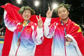 高崚、张军：两夺奥运会羽毛球混双冠军，退役后各自成家现状如何图片