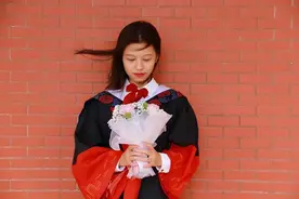 入职三甲医院，发表多篇SCI！广东这7位医学博士生，毕业于同校同专业！图片