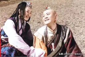 《尘埃落定》：人最聪明的活法，坚持做一个“傻子”图片