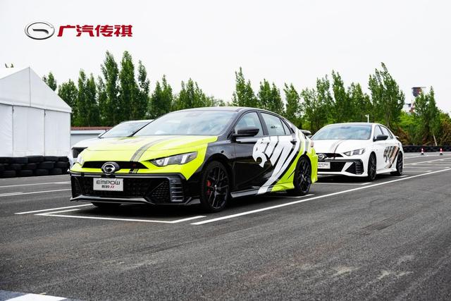 15万+买50万级豪车动力，这油车“小豹子”也太香了