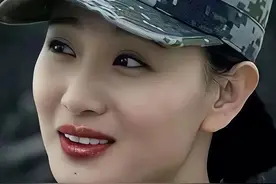 特种女兵侯梦莎图片