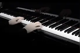 世上最好听的钢琴曲之一——《Tassel》图片