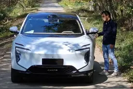 没人愿意告诉你，19万—25万预算，阿维塔07是最值的买的SUV图片