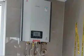 都能解决“冷水”问题，选小厨宝好，还是电热水龙头好？说说区别图片