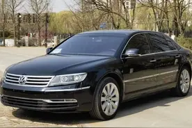 2011年260万买的6.0L大众辉腾，如今1.5折难出手，39万也无人问津图片