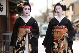 日本祖传奇葩习俗：御灵、黑齿与女体盛宴，每个都能刷新你的三观图片