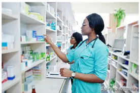 加拿大留学移民丨紧缺好就业的医护专业入学要求了解下！图片