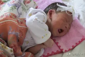 2011年，江西一婴儿被遗弃太平间，8天8夜未进食竟奇迹生还图片