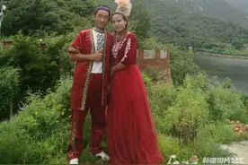 新疆发现丨骑着马儿去北京看升国旗图片