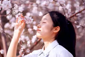 绝美！辽宁一高校曝光“最美校花”，高清大图惊艳众人！图片