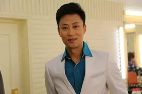 好丈夫好父亲耿为华的痛：宠妻15年，她却扔下丈夫女儿，执意离婚图片