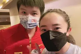 太崇拜樊振东！韩乒一姐穿东哥衣服拍美照，她一愿望需刘国梁成全图片