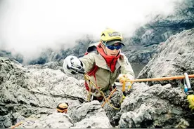 46万起步，走一步都是钱，最烧钱的运动为什么是登山？图片