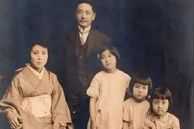 日本女护士嫁给中国将军64年，生下歌唱家女儿，女婿如今家喻户晓图片