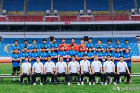 中冠：榜首大战！重庆2-1绝杀福州恒星登顶，广西蓝航1-1九江图片