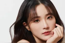 张可盈，清纯靓丽的全能美少女，性感撩人的身姿，太惊艳啦图片