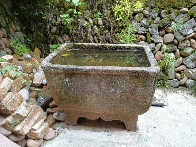 衢州柯山宝岩寺记