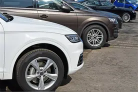 汽车暴晒一天后，千万别踩油门就开走，没做好这3点就是在毁车图片