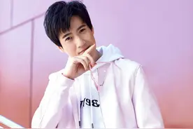 《独行月球》主演常远：成名背后有泪，娶平凡妻子还房贷图片