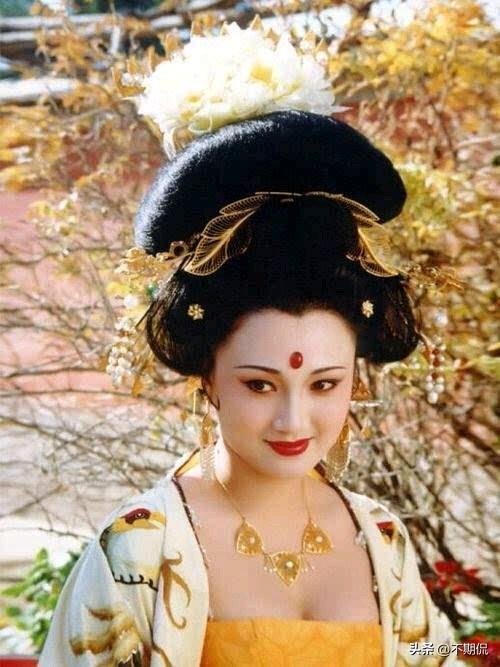 第一位 西施片来自网络中国古代四大美女之首,她天生丽质,倾国倾城.