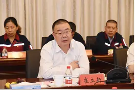 这个滨州人，做出年入近600亿铝业企业，将上市，和山东首富很铁图片