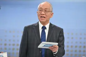 人工智能代替不了人类智能！丘成桐院士做客央视《开讲啦》节目图片