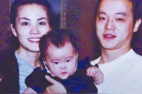 著名摄影师高原：从王菲手里夺爱后，不知抱着女儿流过多少泪图片
